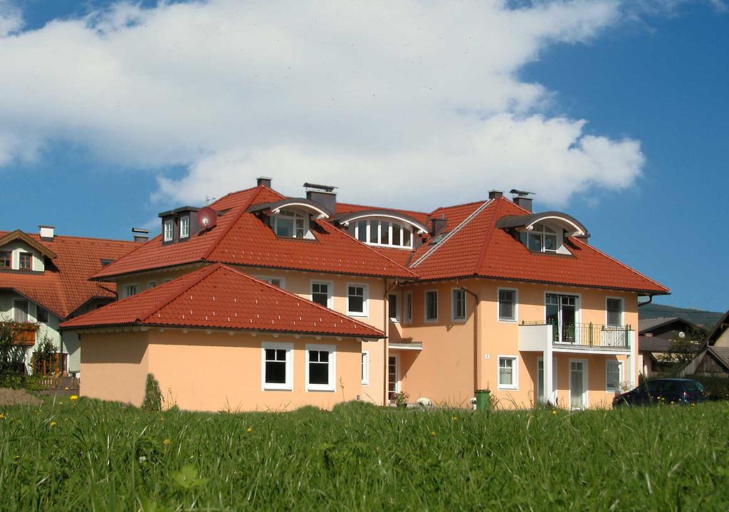 Pension Hiesel-Villa Untersbergblick Anthering Room photo